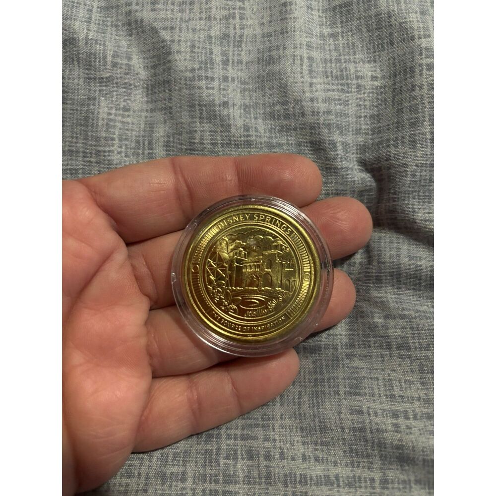 Disney Springs 50th Anniversary Commemorative medallion Cast Exclusive!